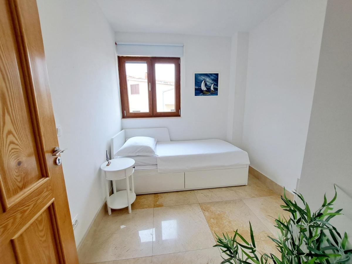 Apartment Carica Слатине Екстериор снимка